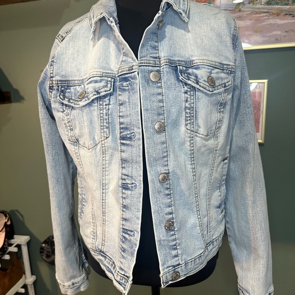 Seven7 Jackets & Blazers - Seven7 Light Blue Faded Denim Jacket Size Small
